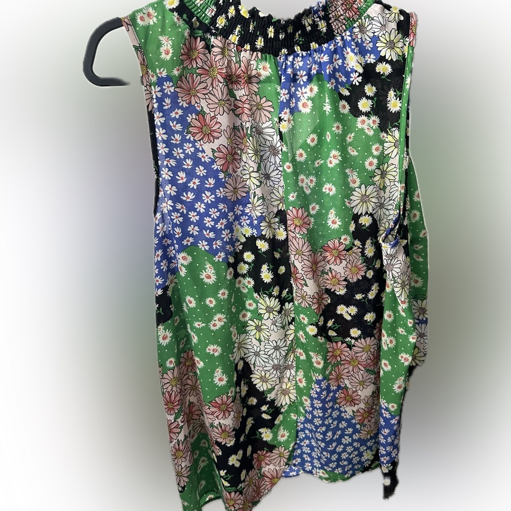 Static Patchwork Tunic Top - Size 1X - Picture 2 of 3